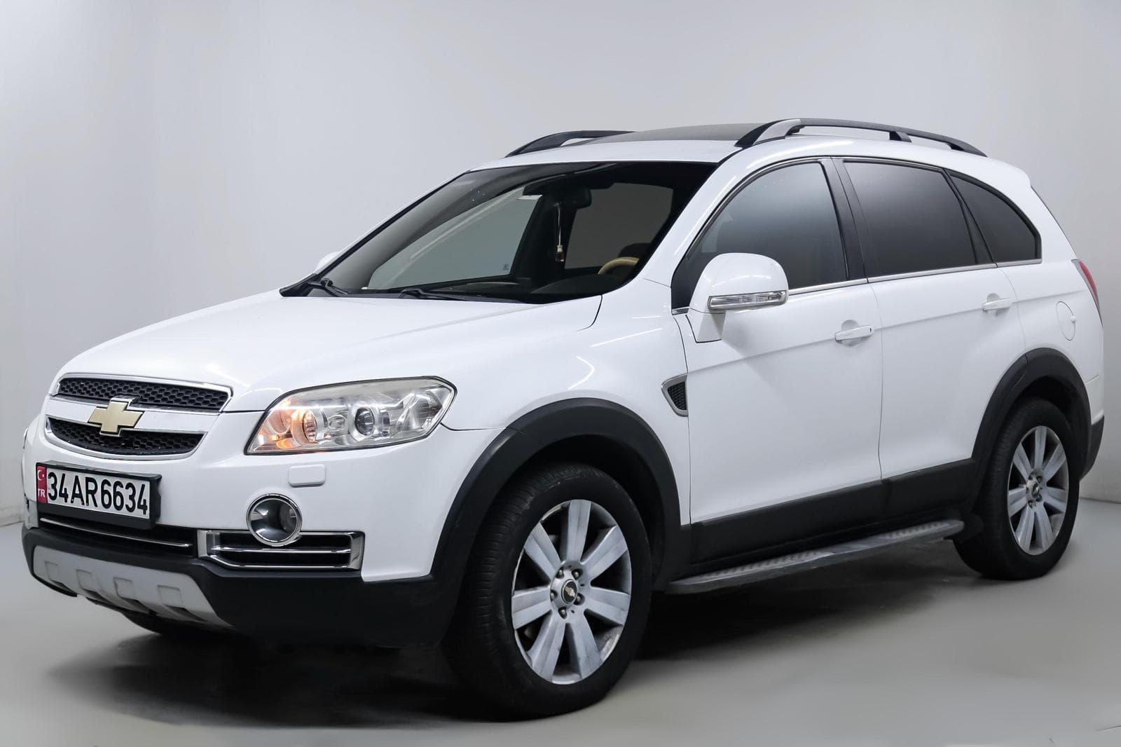 Sedans 4 Door - Image 7