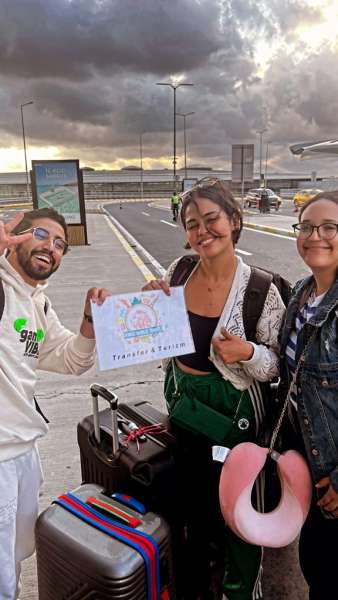 Happy customers at the airport