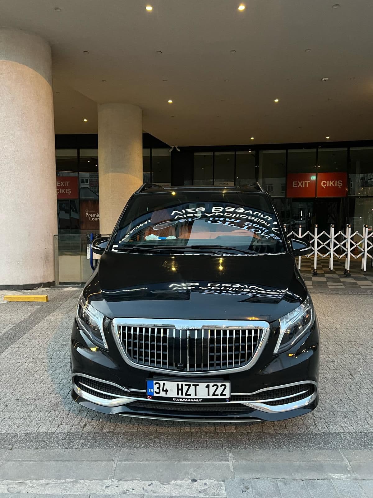 Mercedes-VW Vito-Transporter VIP - Image 9