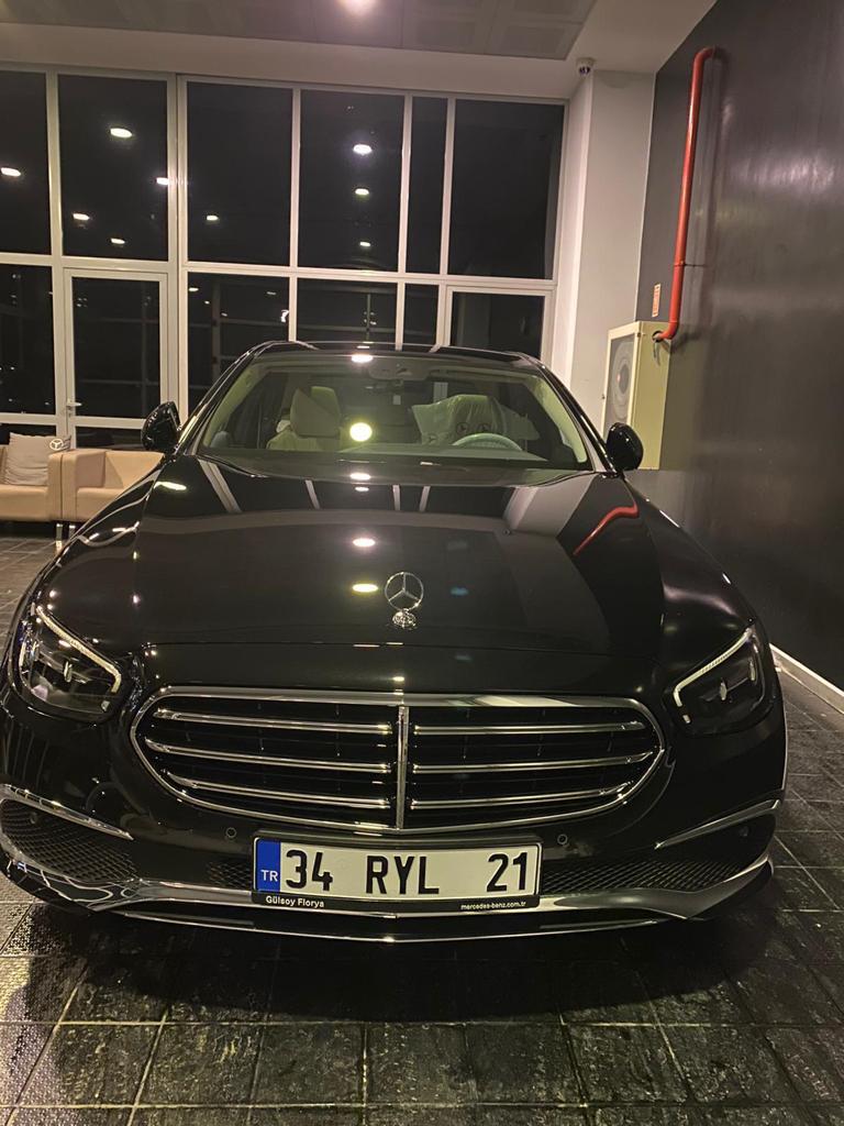 Mercedes E Class - Image 12